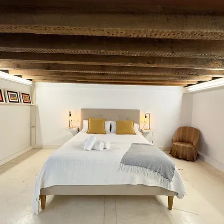 The Iconic Loft En Centro - Renovado Apartment *