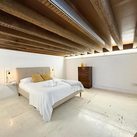 The Iconic Loft En Centro - Renovado Apartment Vigo