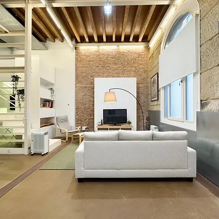 The Iconic Loft En Centro - Renovado * فيجو