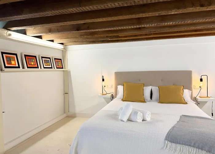 The Iconic Loft En Centro - Renovado Apartman
